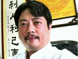 台中算命老師推薦－觀真圓謝佳晉老師
